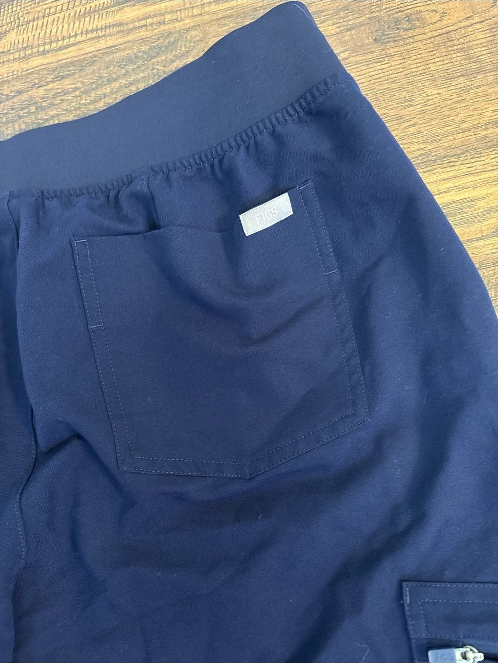 FIGS Zamora Jogger Scrub Pants navy blue size Large - Picture 7 of 7